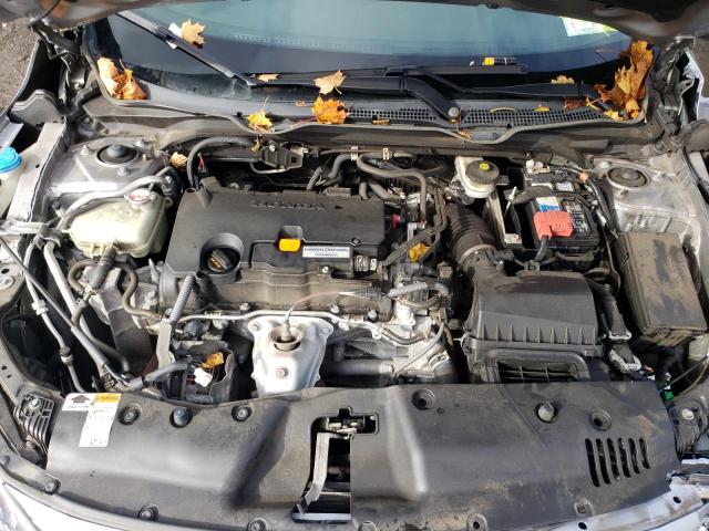 Photo 7 from auction – 2017 HONDA CIVIC LX with VIN 19XFC2F52HE206519