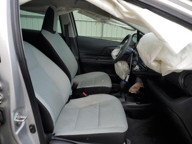 Photo 5 from auction – 2016 TOYOTA PRIUS C with VIN JTDKDTB39G1116307