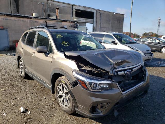 SUBARU FORESTER 2019 with VIN JF2SKAEC7KH413230 - Photo from auction