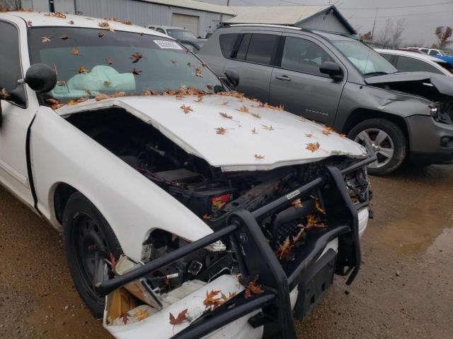 Photo 9 from auction – 2010 FORD CROWN VICT with VIN 2FABP7BV5AX126434