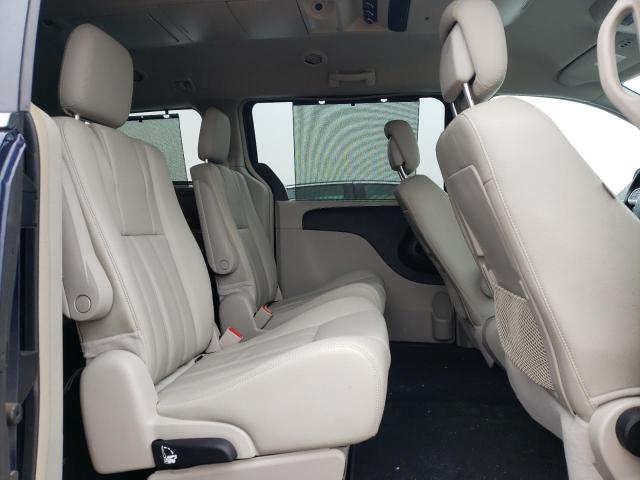 Photo 6 from auction – 2015 CHRYSLER TOWN & COU with VIN 2C4RC1BG4FR562206