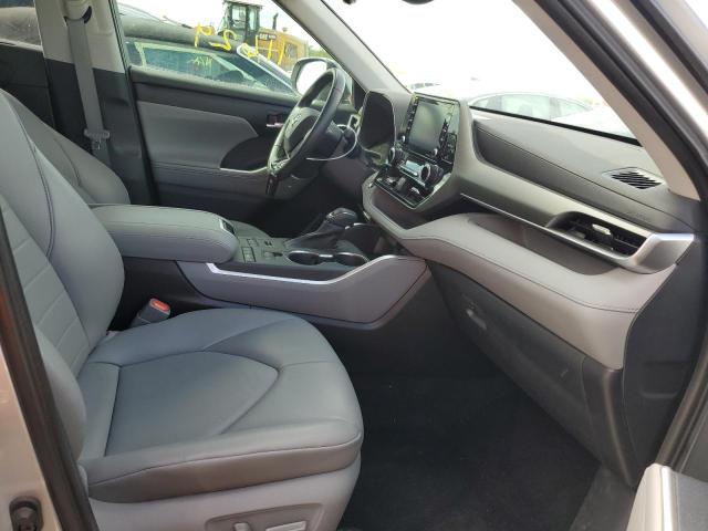 Photo 5 from auction – 2020 TOYOTA HIGHLANDER with VIN 5TDHZRBH2LS041683