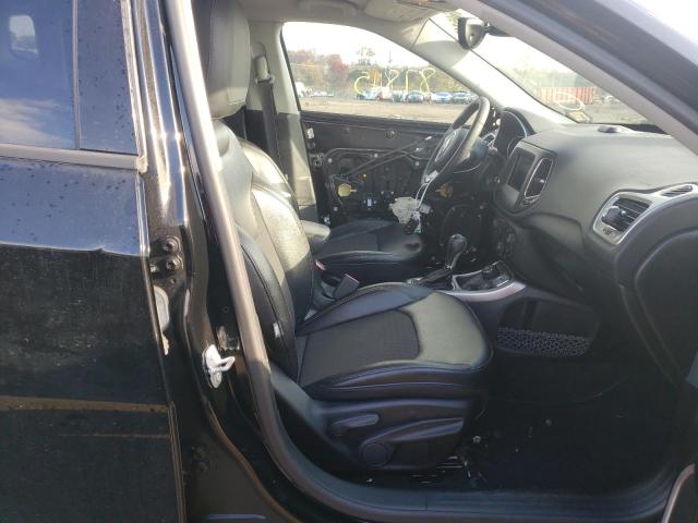 Photo 5 from auction – 2017 JEEP COMPASS LA with VIN 3C4NJDBBXHT640529