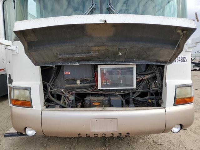 Photo 7 from auction – 2001 DUTC TRAVEL TR with VIN 4UZAAHAK21CH94045