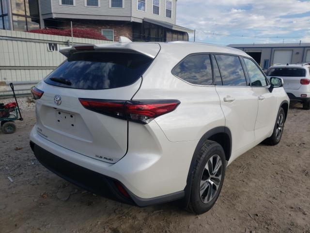 Photo 4 from auction – 2021 TOYOTA HIGHLANDER with VIN 5TDGZRBH5MS532553