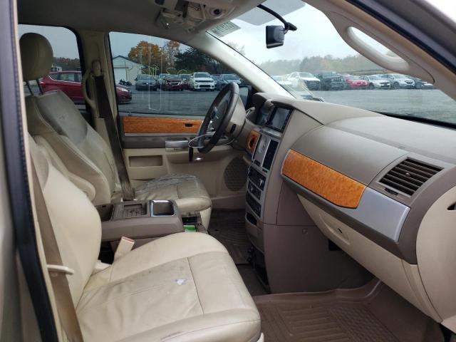 Photo 5 from auction – 2008 CHRYSLER TOWN & COU with VIN 2A8HR64X98R766080