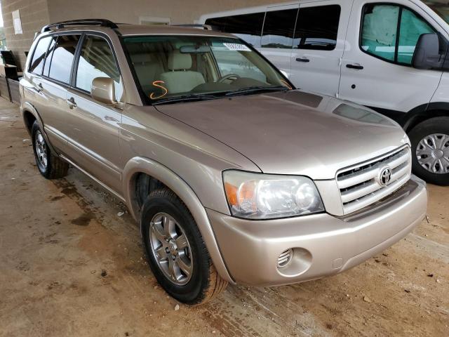 TOYOTA HIGHLANDER 2004 with VIN JTEGP21A540019755 - Photo from auction