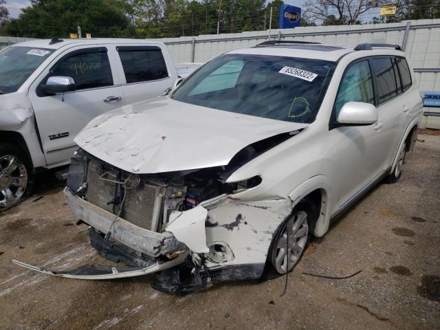 Photo 2 from auction – 2013 TOYOTA HIGHLANDER with VIN 5TDZK3EH7DS135027