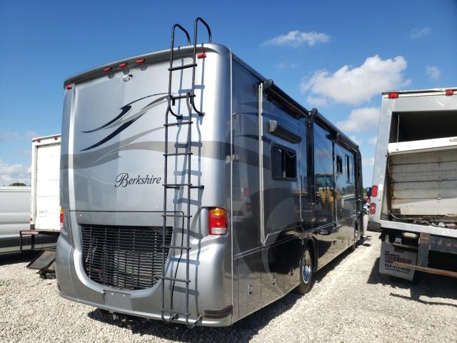 Photo 4 from auction – 2008 FREIGHTLINER CHASSIS X with VIN 4UZAB2DT08CZ61220