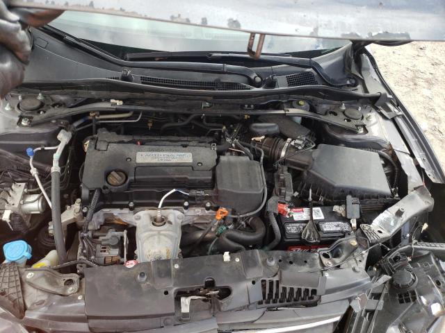 Photo 7 from auction – 2015 HONDA ACCORD SPO with VIN 1HGCR2F5XFA010962