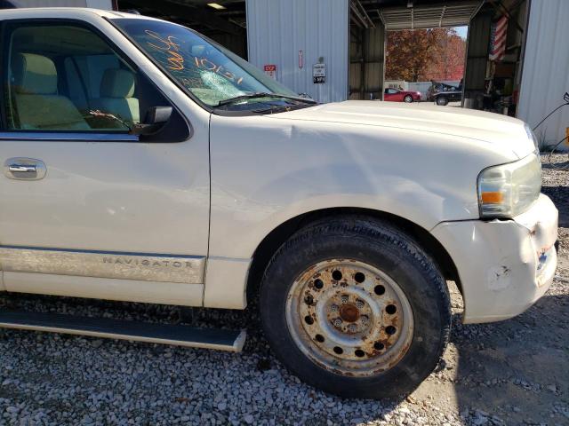 Photo 9 from auction – 2007 LINCOLN NAVIGATOR with VIN 5LMFU28597LJ08628