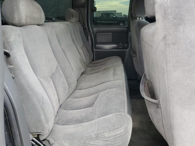 Photo 6 from auction – 2004 CHEVROLET SILVERADO with VIN 2GCEC19T741308504