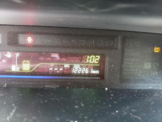 Photo 8 from auction – 2012 TOYOTA PRIUS V with VIN JTDZN3EU7C3110049