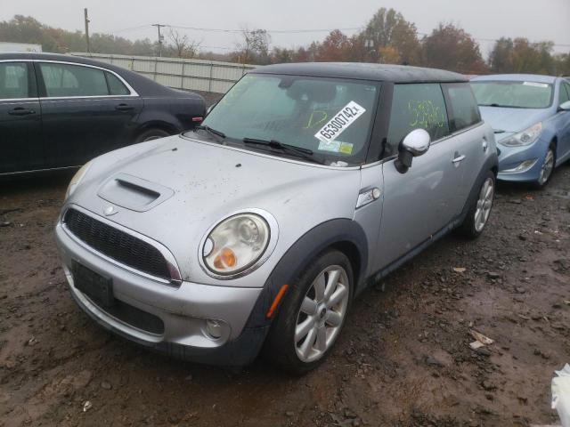 Photo 2 from auction – 2007 MINI COOPER S with VIN WMWMF73517TT81573