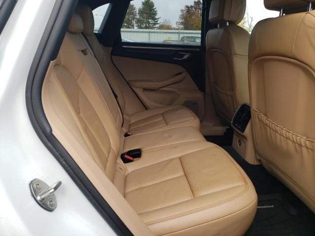Photo 6 from auction – 2019 PORSCHE MACAN with VIN WP1AA2A54KLB00769