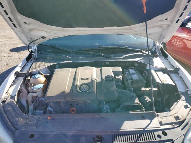 Photo 7 from auction – 2013 VOLKSWAGEN PASSAT S with VIN 1VWAP7A31DC017439