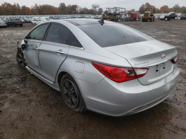 Photo 3 from auction – 2012 HYUNDAI SONATA SE with VIN 5NPEC4AC2CH410240