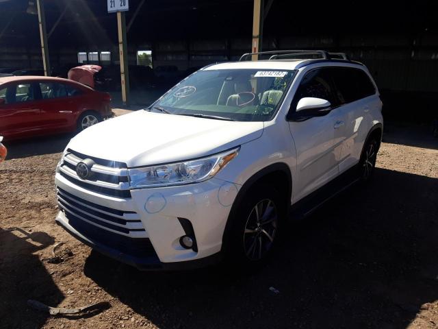 Photo 2 from auction – 2019 TOYOTA HIGHLANDER with VIN 5TDKZRFH9KS563676