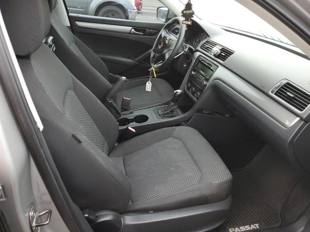 Photo 5 from auction – 2013 VOLKSWAGEN PASSAT S with VIN 1VWAP7A39DC042993