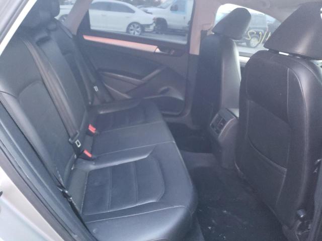 Photo 6 from auction – 2013 VOLKSWAGEN PASSAT SE with VIN 1VWBP7A33DC017771