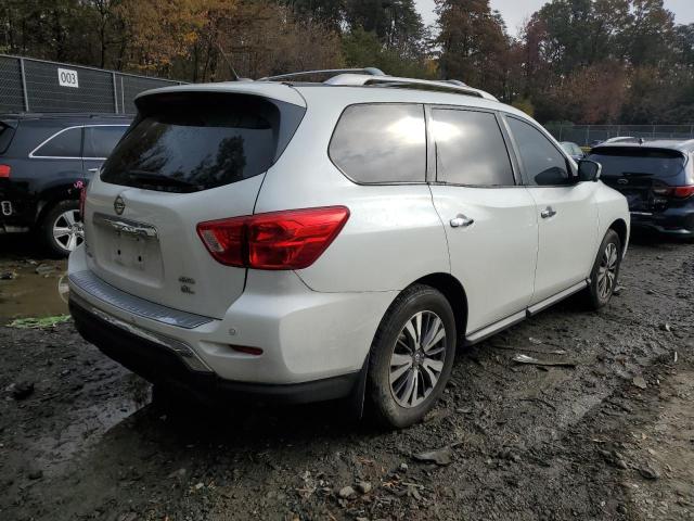 Photo 4 from auction – 2017 NISSAN PATHFINDER with VIN 5N1DR2MM0HC602144