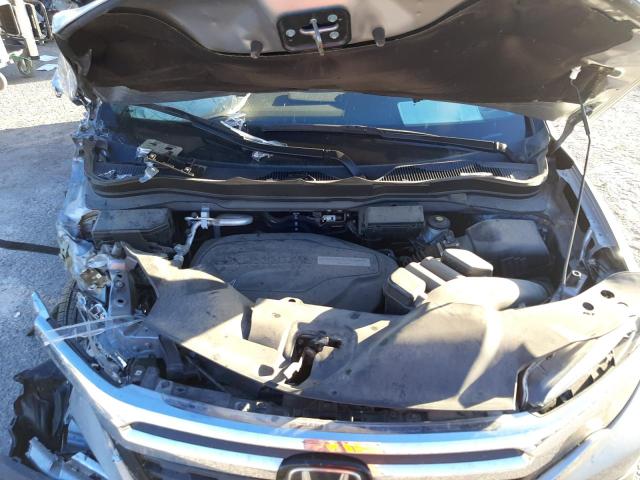 Photo 7 from auction – 2020 HONDA RIDGELINE with VIN 5FPYK3F75LB001290