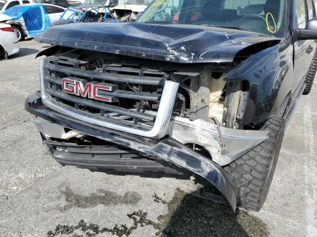 Photo 9 from auction – 2011 GMC SIERRA K15 with VIN 3GTP2VE34BG180848