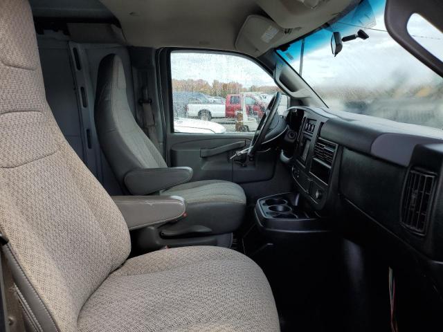 Photo 5 from auction – 2016 CHEVROLET EXPRESS G2 with VIN 1GCWGBFF5G1196843
