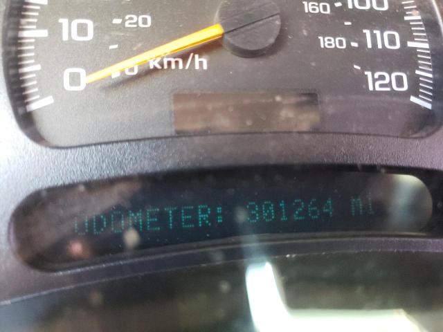 Photo 8 from auction – 2003 CHEVROLET SILVERADO2 with VIN 2GCEC19V331355108
