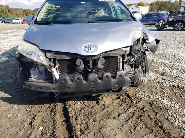Photo 9 from auction – 2011 TOYOTA SIENNA LE with VIN 5TDKK3DC5BS023086