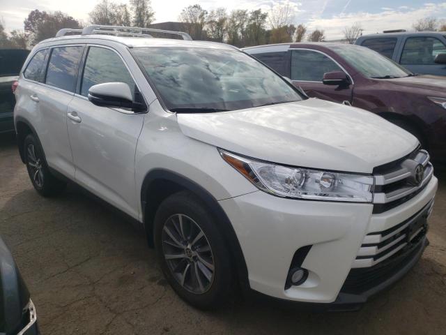 TOYOTA HIGHLANDER 2019 with VIN 5TDJZRFH5KS628650 - Photo from auction