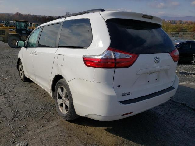 Photo 3 from auction – 2017 TOYOTA SIENNA LE with VIN 5TDKZ3DC6HS815073