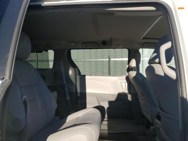 Photo 6 from auction – 2017 TOYOTA SIENNA XLE with VIN 5TDDZ3DC0HS168422
