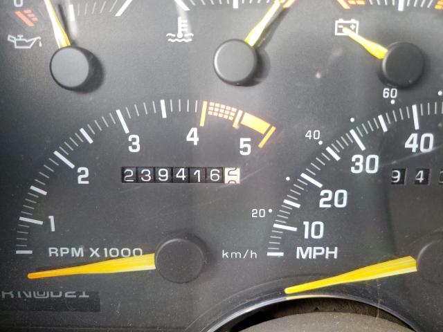 Photo 8 from auction – 1994 CHEVROLET C1500 with VIN 2GCEK19K2R1100581