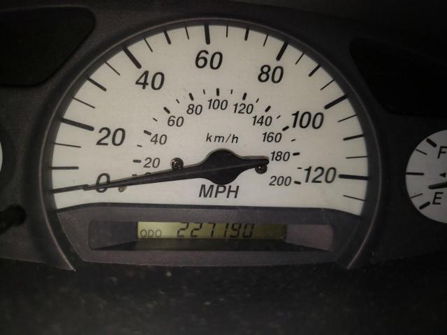 Photo 8 from auction – 2002 TOYOTA ECHO with VIN JTDAT123920240739