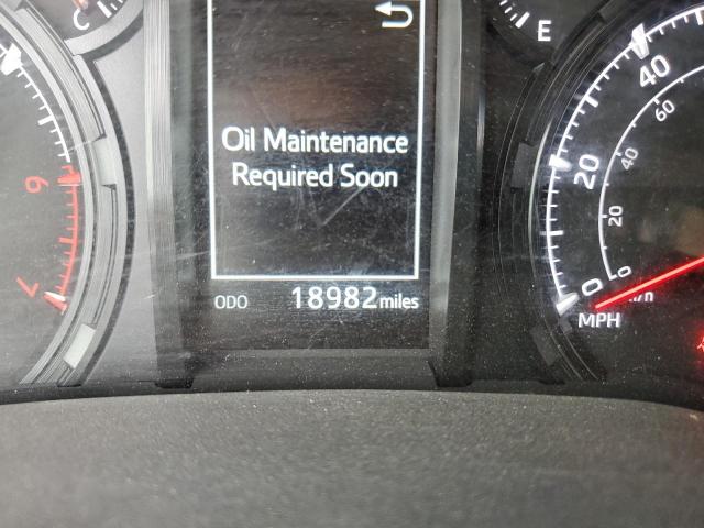 Photo 8 from auction – 2022 TOYOTA 4RUNNER SR with VIN JTEEU5JR2N5254545