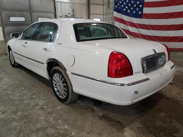 Photo 3 from auction – 2003 LINCOLN TOWN CAR E with VIN 1LNHM81W83Y694690