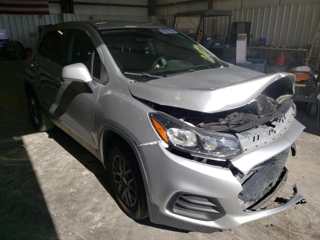 CHEVROLET TRAX LS 2017 with VIN 3GNCJKSB0HL267732 - Photo from auction