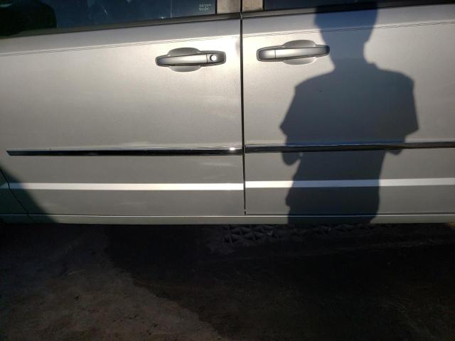 Photo 9 from auction – 2010 DODGE GRAND CARA with VIN 2D4RN6DX2AR336505