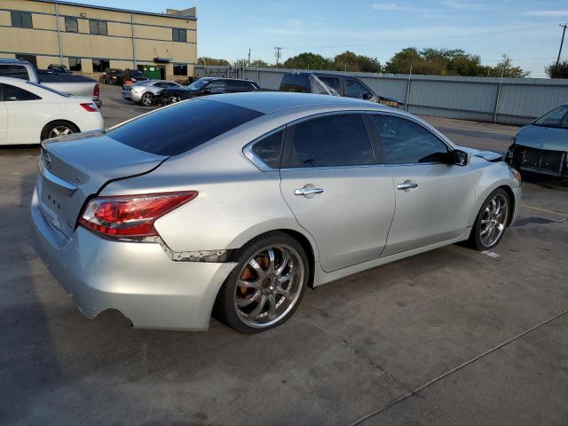Photo 3 from auction – 2013 NISSAN ALTIMA 2.5 with VIN 1N4AL3AP3DN500693