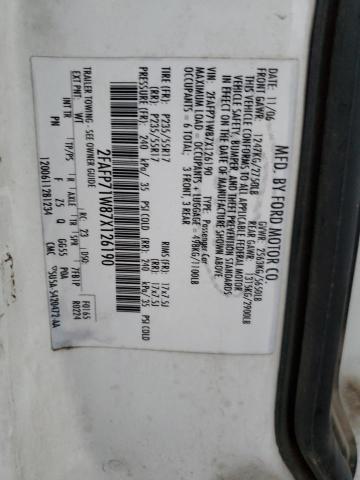 Photo 10 from auction – 2007 FORD CROWN VICT with VIN 2FAFP71W87X126190