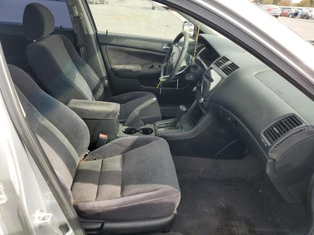 Photo 5 from auction – 2003 HONDA ACCORD LX with VIN JHMCM563X3C025666