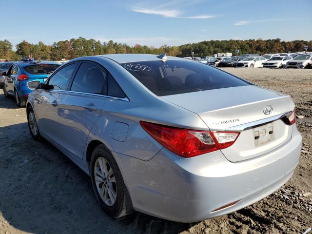 Photo 3 from auction – 2012 HYUNDAI SONATA GLS with VIN 5NPEB4AC4CH378927