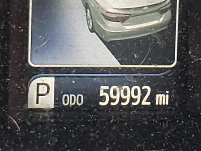 Photo 8 from auction – 2017 TOYOTA CAMRY LE with VIN 4T1BF1FK2HU644234