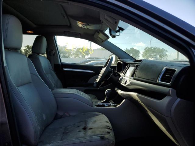 Photo 5 from auction – 2016 TOYOTA HIGHLANDER with VIN 5TDKKRFH2GS135864