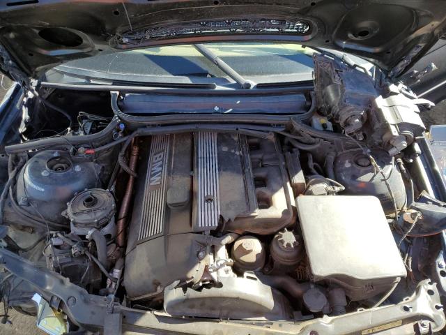 Photo 7 from auction – 2004 BMW 330 XI with VIN WBAEW53444PN34192