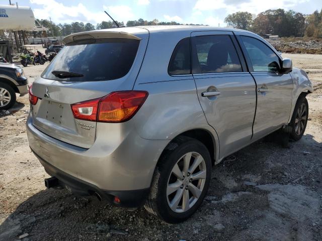 Photo 4 from auction – 2015 MITSUBISHI OUTLANDER with VIN 4A4AR4AU4FE038791