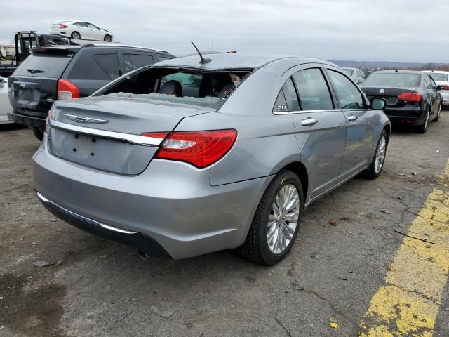 Photo 4 from auction – 2013 CHRYSLER 200 LIMITE with VIN 1C3CCBCG3DN650351