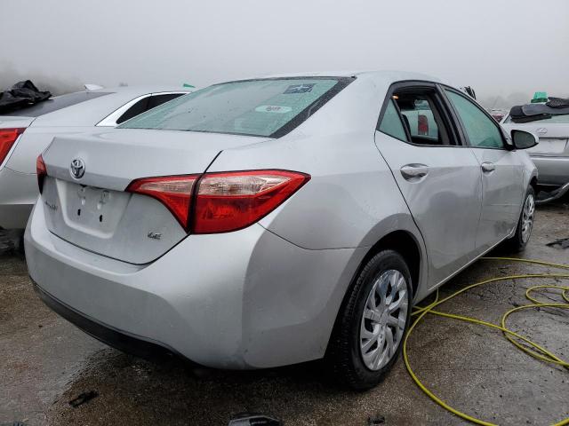 Zdjęcie 4 z aukcji – 2017 TOYOTA COROLLA L z VIN 2T1BURHE3HC817403