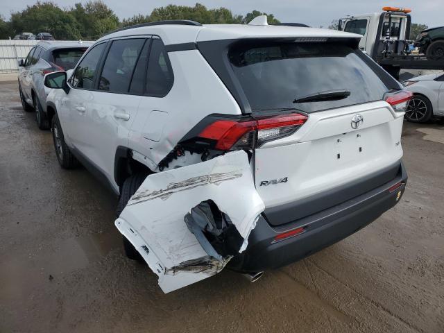 Photo 3 from auction – 2022 TOYOTA RAV4 XLE with VIN 2T3W1RFV5NC201458